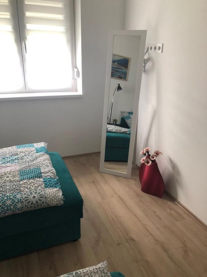 Kelemen Apartman Nagykanizsa Exterior foto