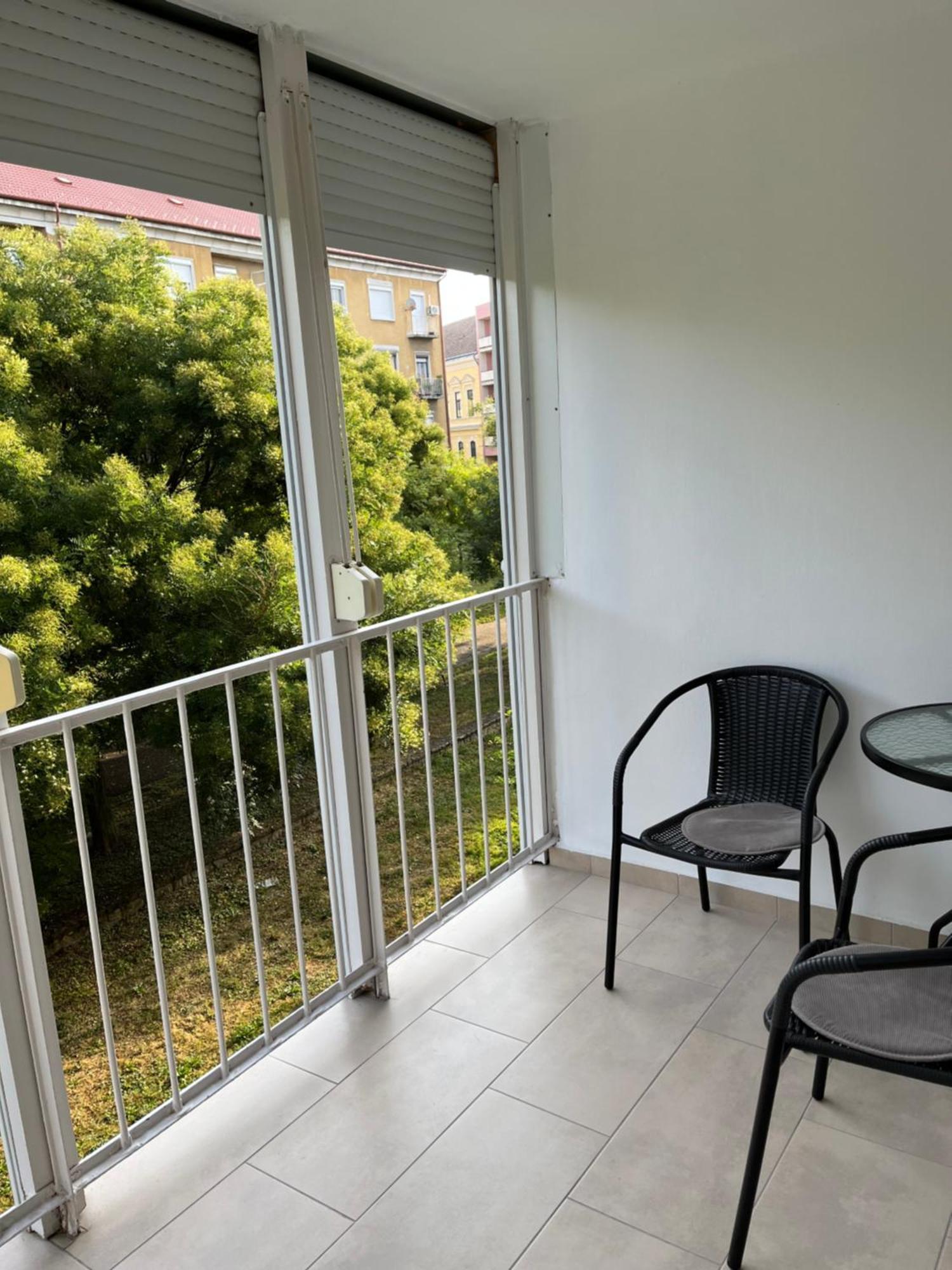 Kelemen Apartman Nagykanizsa Exterior foto